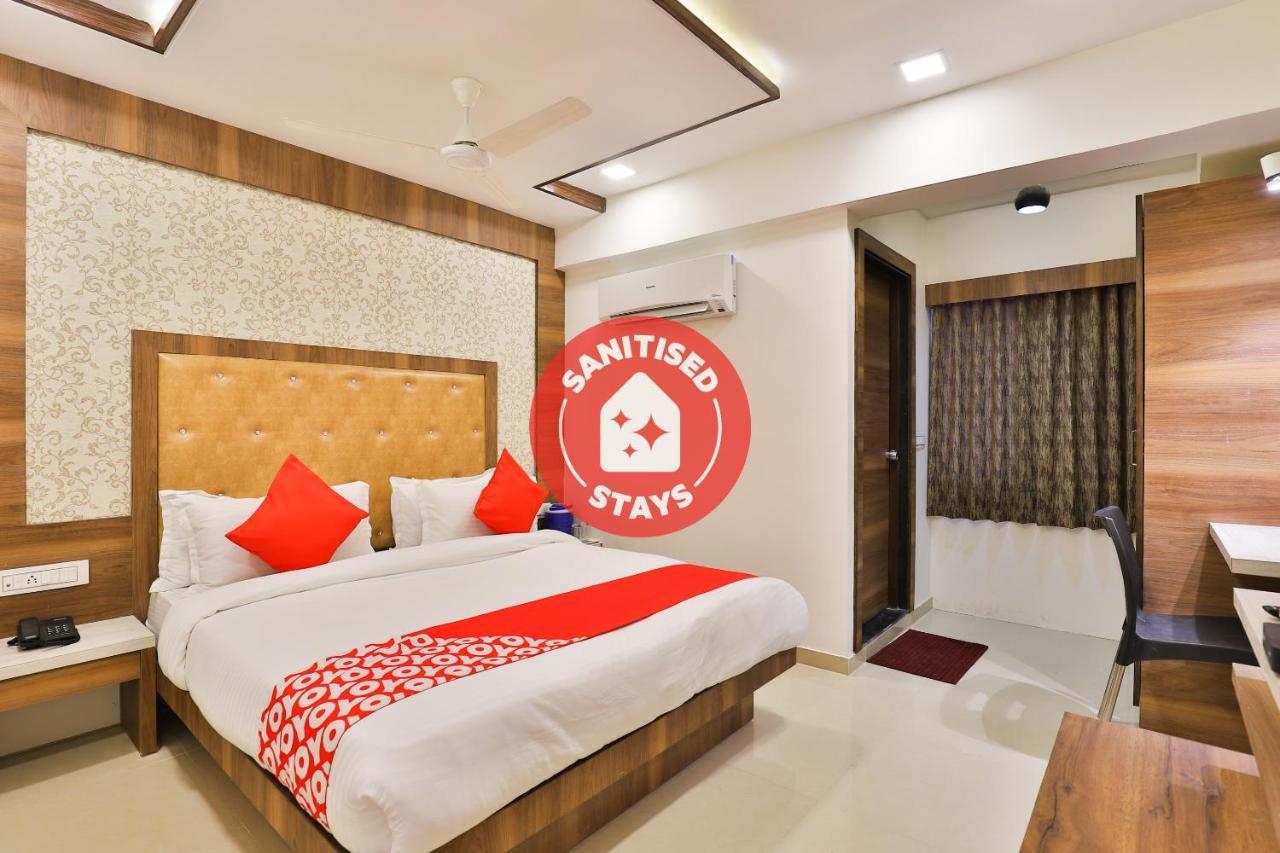 OYO 24950 Hotel Shree Balaji Residency Ahmedabad Exterior foto